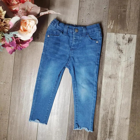 Jessica Simpson Toddler Girl Size 18m Skinny Jeans Medium Wash Blue Raw Hem - Picture 7 of 15